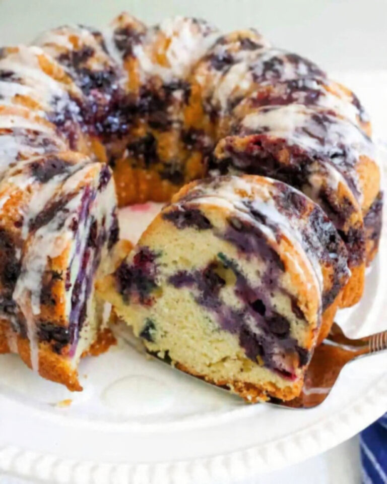 Blueberry Cake with Lemon Glaze